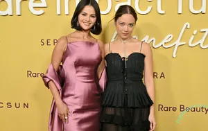 Laufey Lin / laufey nude photo #0581