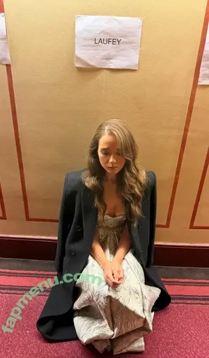 Laufey Lin / laufey nude photo #0620