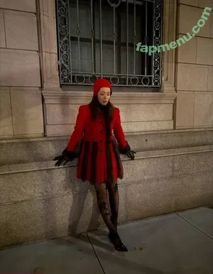 Laufey Lin / laufey nude photo #0647