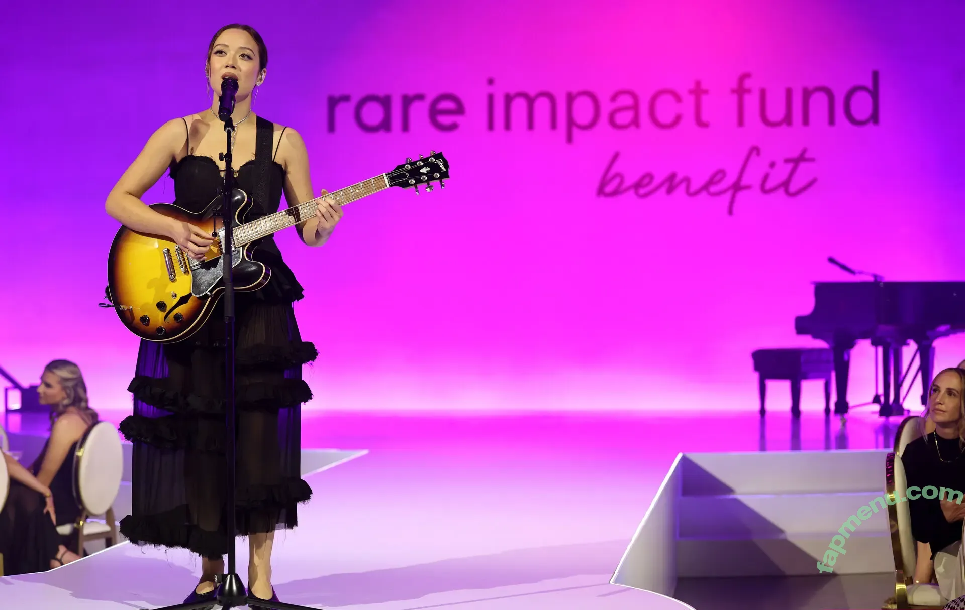 Laufey Lin nude photo #0593 (laufey)