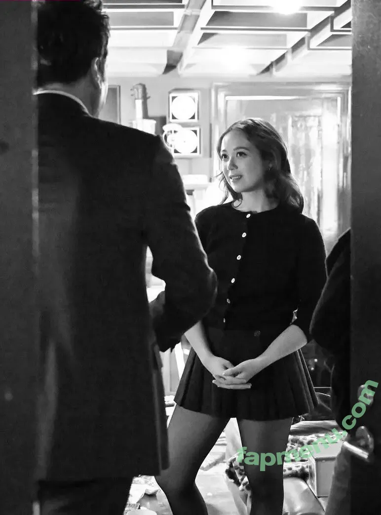 Laufey Lin nude photo #0650 (laufey)