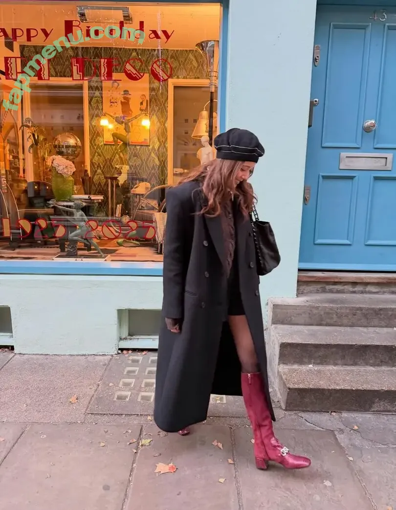 Laufey Lin nude photo #0681 (laufey)