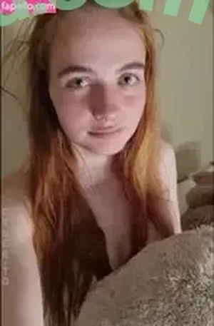 Laura_2004 / Teen_Laura2004 nude photo #0020