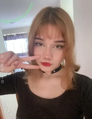 Laura.2007 / laurak.2007 / mikacvnt nude photo #0095