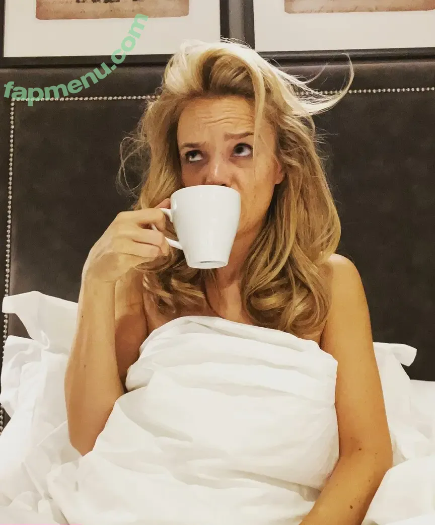 Laura Aikman nude photo #0006 (lauraikman)