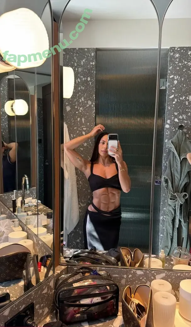 laura_ashleighh nude photo #0012 (laararose)