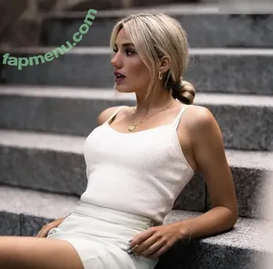 Laura Block / blocklaura / laura__block nude photo #0025