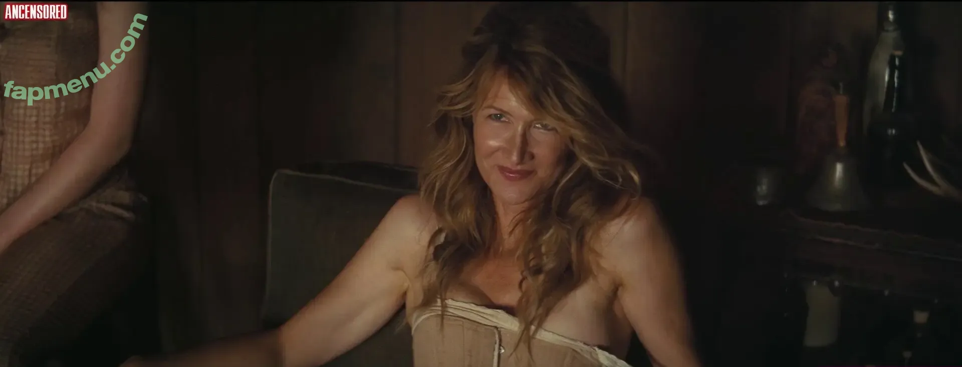 Laura Dern nude photo #0023 (Laura Dern)