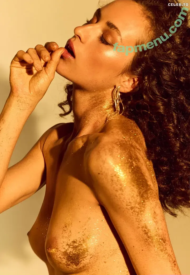 Laura Engelmann nude photo #0045 (laura.engelmann)