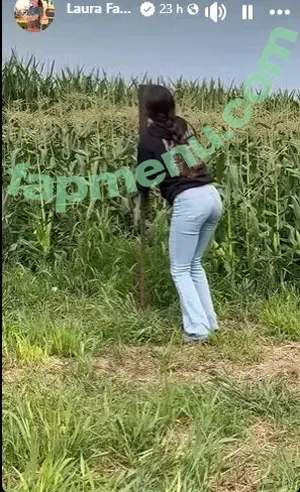 laura_farms / laurafarms_ / lauravipx nude photo #0106