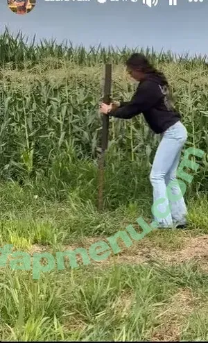 laura_farms / laurafarms_ / lauravipx nude photo #0110