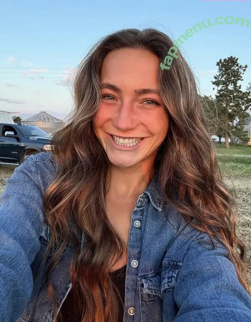 laura_farms nude photo #0037 (laurafarms_ / lauravipx)