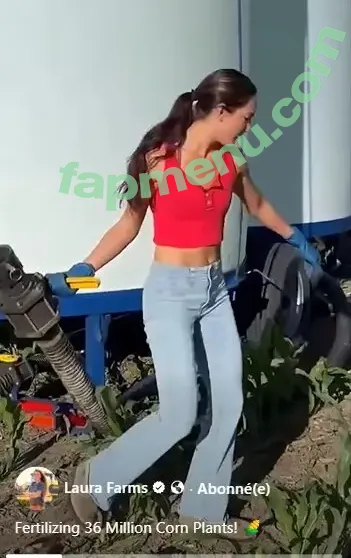 laura_farms nude photo #0118 (laurafarms_ / lauravipx)