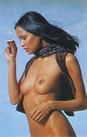 Laura Gemser / laura_gemser_garage nude photo #0051