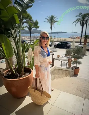 Laura Hamilton / laurahamiltontv nude photo #0260