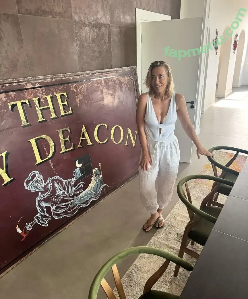 Laura Hamilton nude photo #0220 (laurahamiltontv)