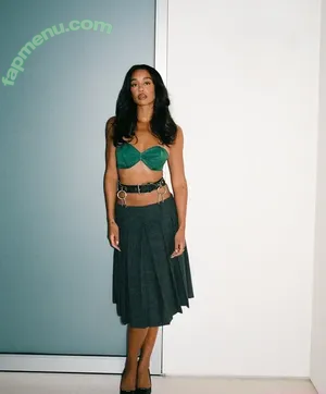 Laura Harrier / LauraHarrier nude photo #0348