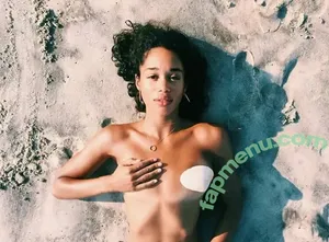 Laura Harrier / LauraHarrier nude photo #0373