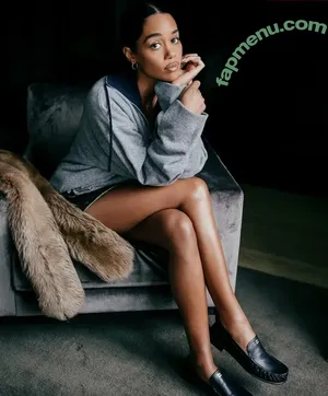 Laura Harrier / LauraHarrier nude photo #0408