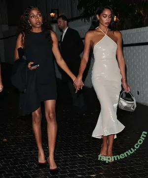 Laura Harrier / LauraHarrier nude photo #0424