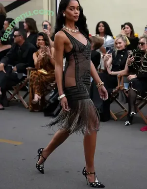 Laura Harrier / LauraHarrier nude photo #0425