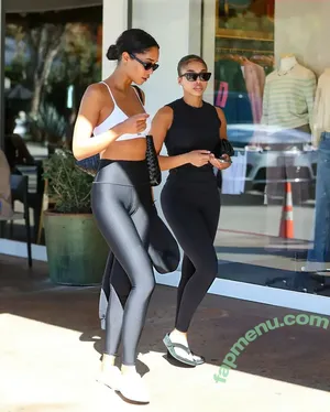 Laura Harrier / LauraHarrier nude photo #0440