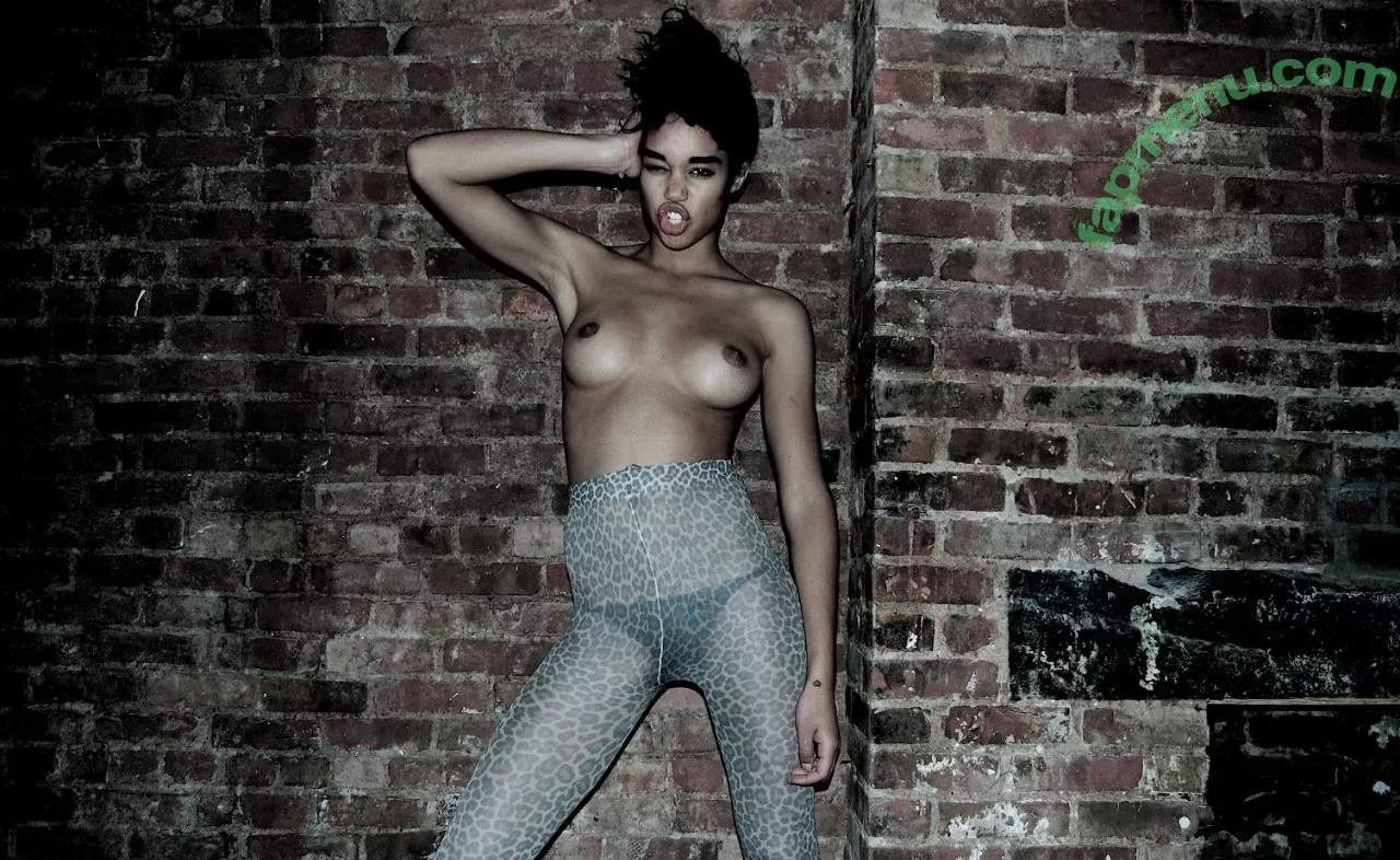 Laura Harrier nude photo #0005 (LauraHarrier)