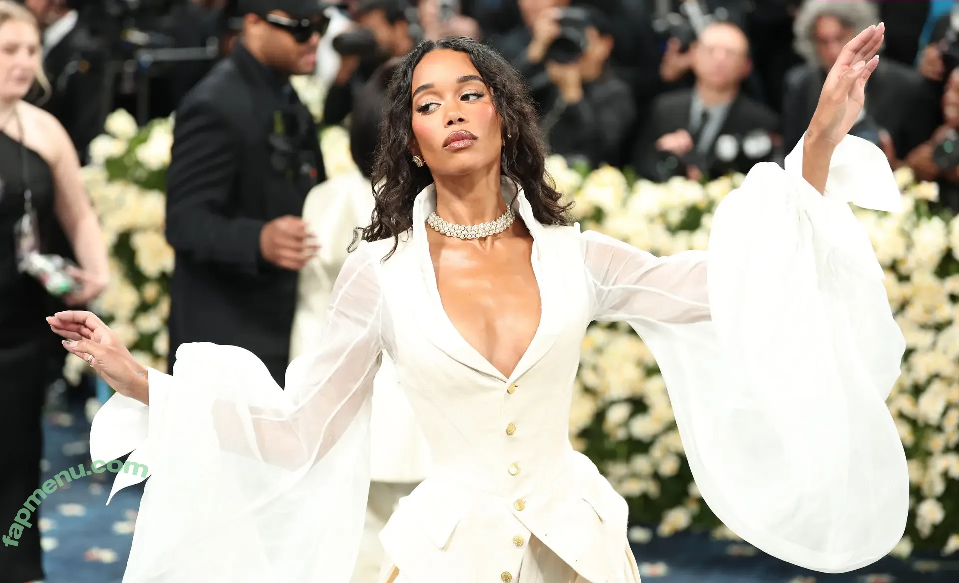 Laura Harrier nude photo #0342 (LauraHarrier)