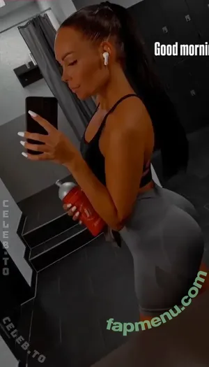 Laura J / lauraj.__ / lmj037 nude photo #0022