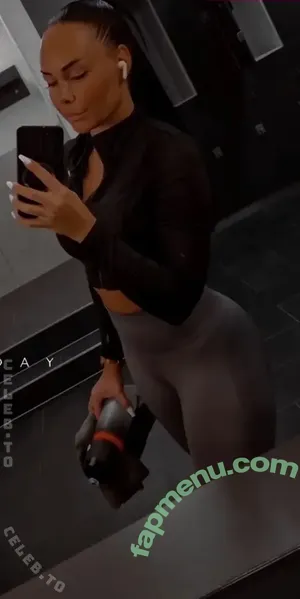 Laura J / lauraj.__ / lmj037 nude photo #0039