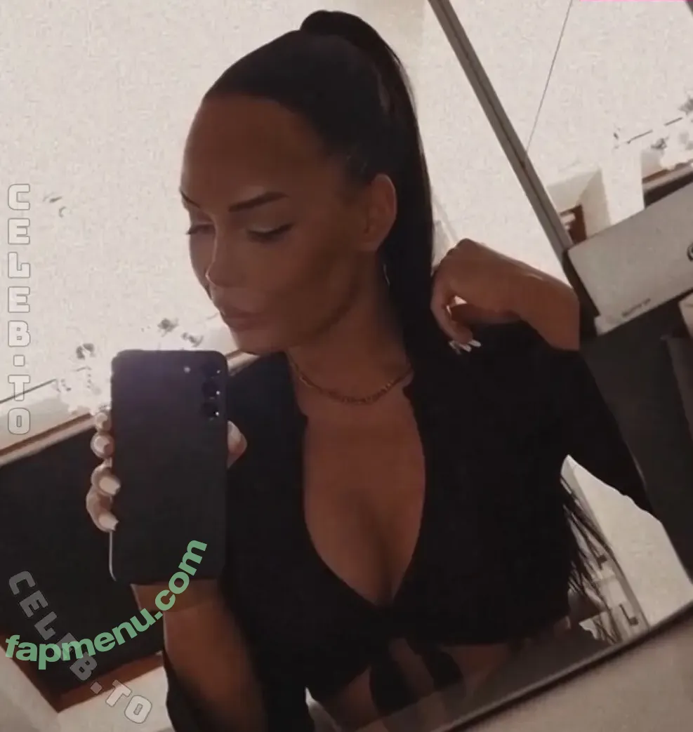 Laura J nude photo #0036 (lauraj.__ / lmj037)