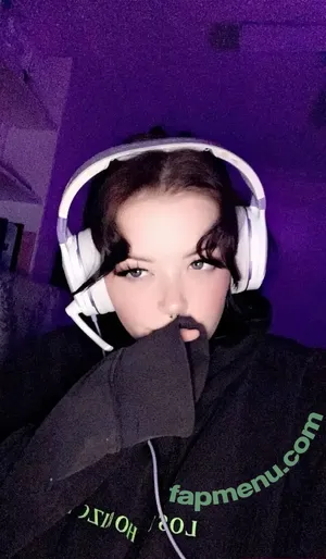 laura_jane789 / xx_peta_xx nude photo #0003