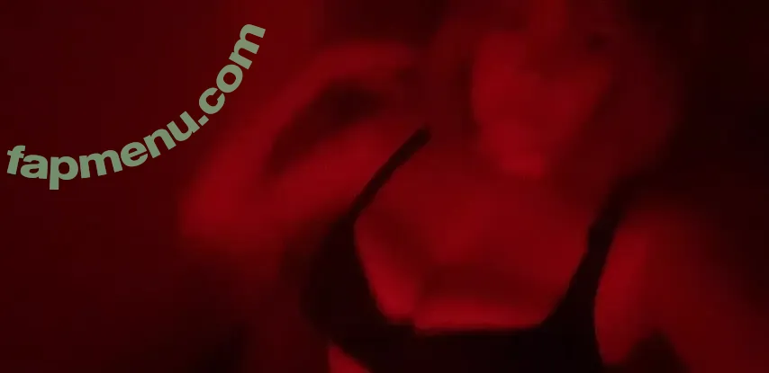 laura_jane789 nude photo #0021 (xx_peta_xx)