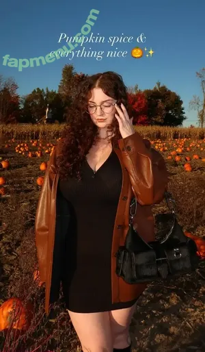 _Laura.jo / Lauramj / laura_m_j / lmj037 nude photo #0292