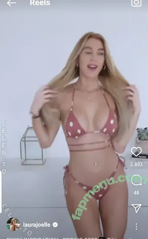 Laura Joelle / laurajoelle nude photo #0156