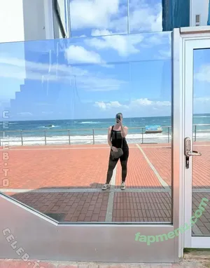 Laura Klein / diekleinelaura / laura.klein / lauraakleinn / lauraakleinnn nude photo #0079