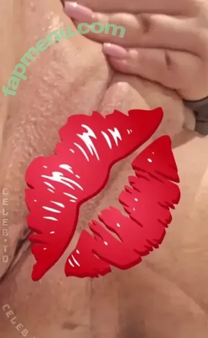 Laura Knoblauch / laurachesnok nude photo #0133