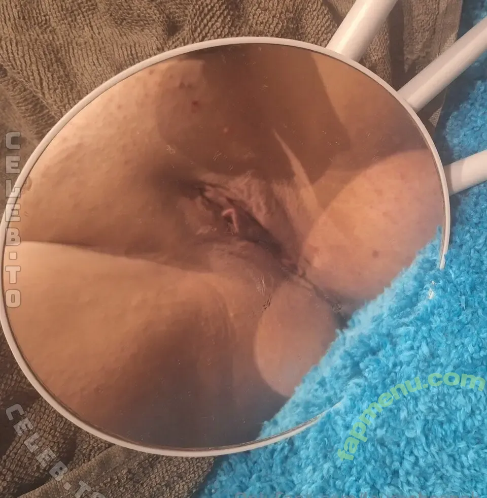 Laura Knoblauch nude photo #0099 (laurachesnok)