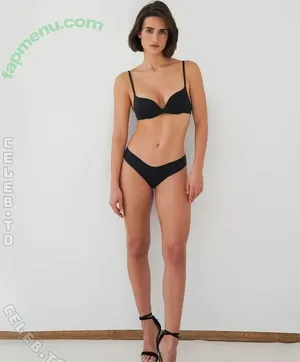 Laura Leonarda Luisa Pittana / line.pittana / linepittana nude photo #0036