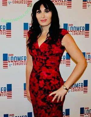 Laura Loomer / loomerfanclub nude photo #0037