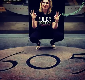 Laura Loomer / loomerfanclub nude photo #0043