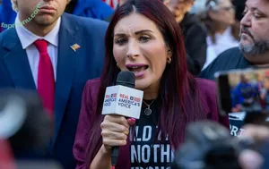 Laura Loomer / loomerfanclub nude photo #0047