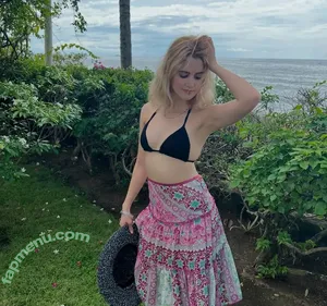 Laura Marano / lauramarano nude photo #0214