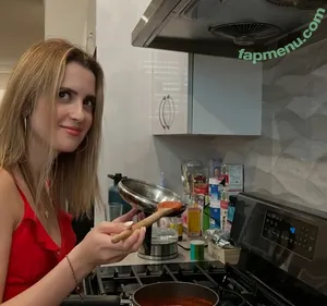 Laura Marano / lauramarano nude photo #0273