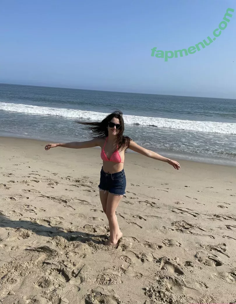 Laura Marano nude photo #0015 (lauramarano)