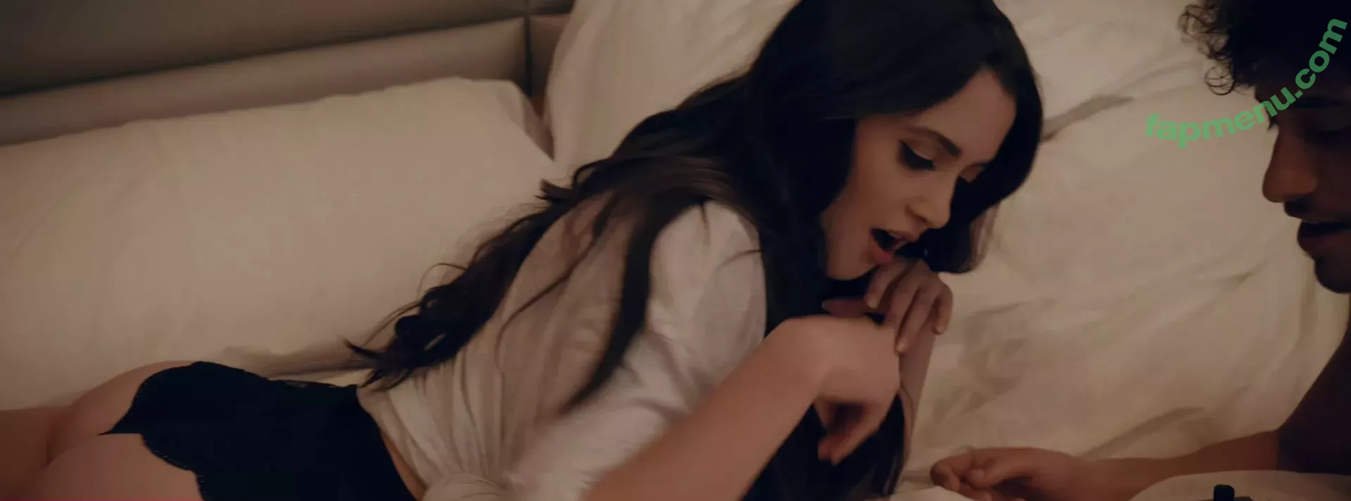 Laura Marano nude photo #0042 (lauramarano)