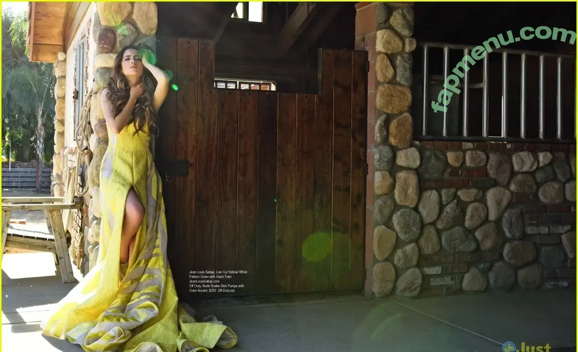 Laura Marano nude photo #0243 (lauramarano)