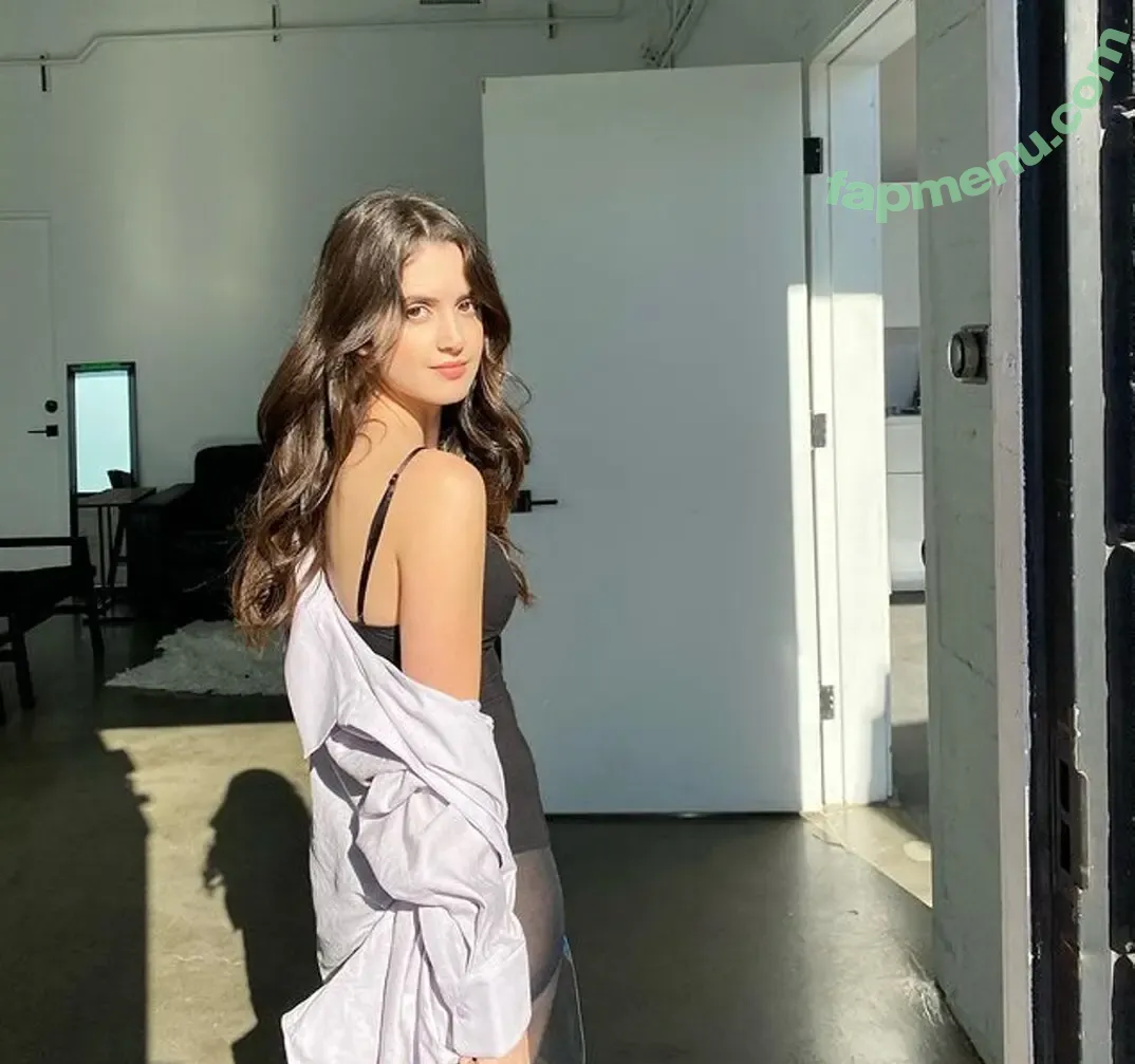 Laura Marano nude photo #0248 (lauramarano)