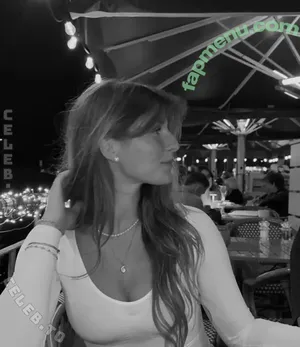 Laura Marie Röhrig / lauraaroehrig / lauraroehrig / xlauraroehrig nude photo #0110