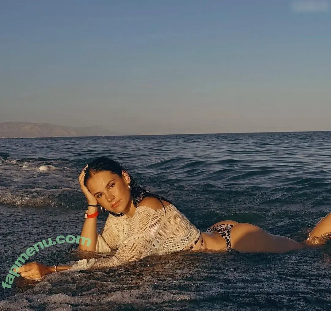 Laura Marie Soons nude photo #0034 (laurachesnok)